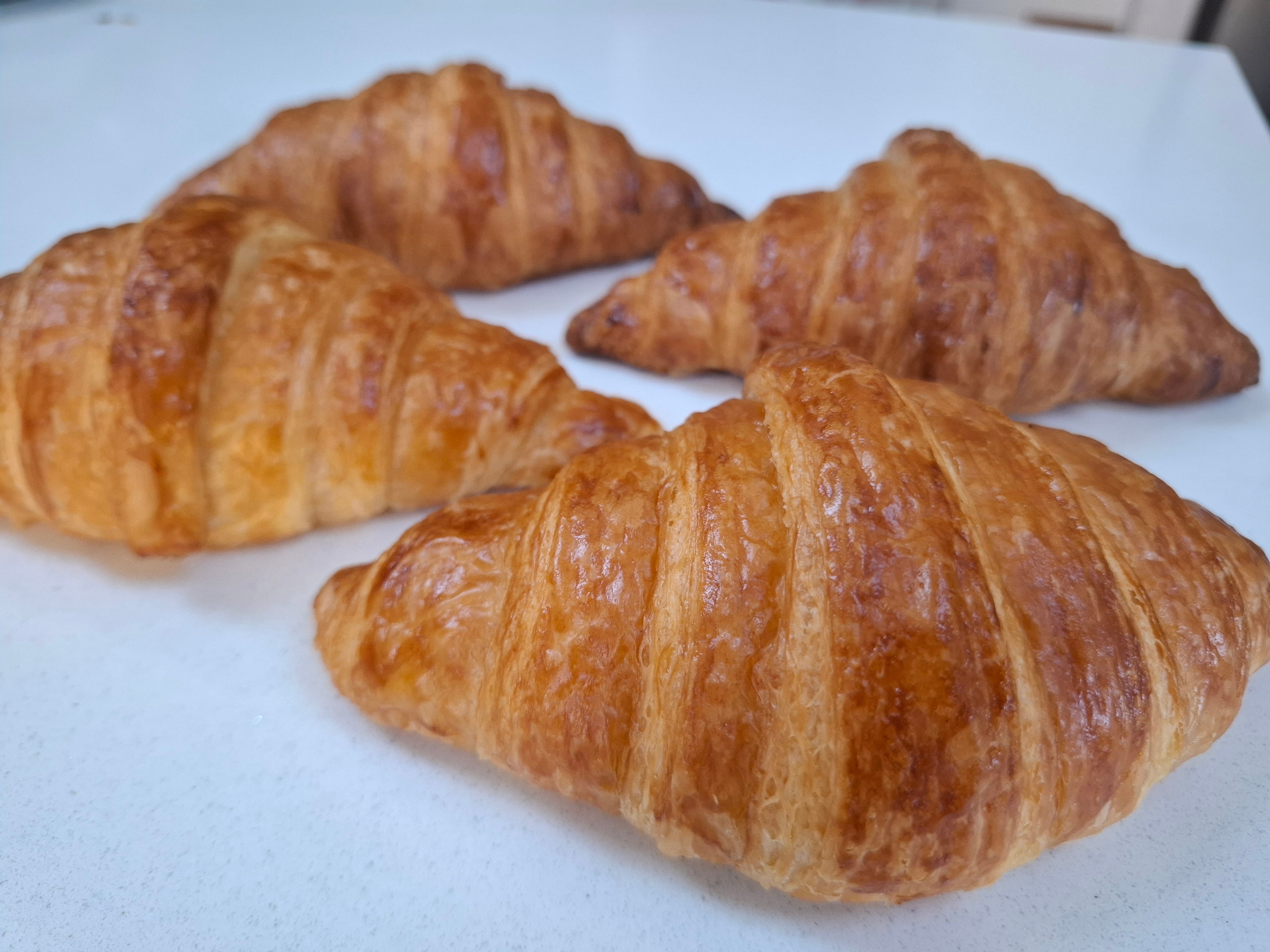 Croissants (4 pack)